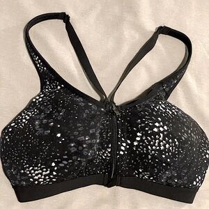 Victoria Sport Sports Bra